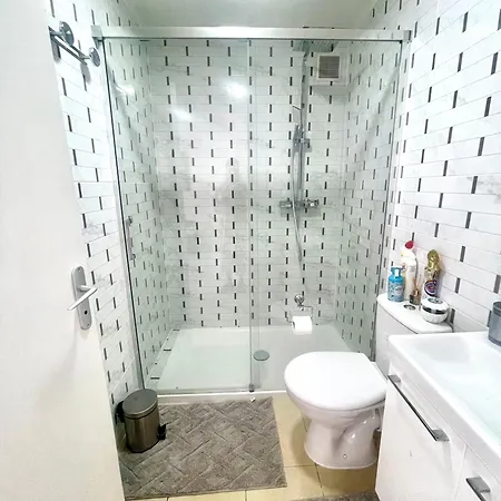 Apartamento Spacieux Et Lumineux, Coup De Coeur Garanti A Proximite Du Metro Et Rer La Courneuve